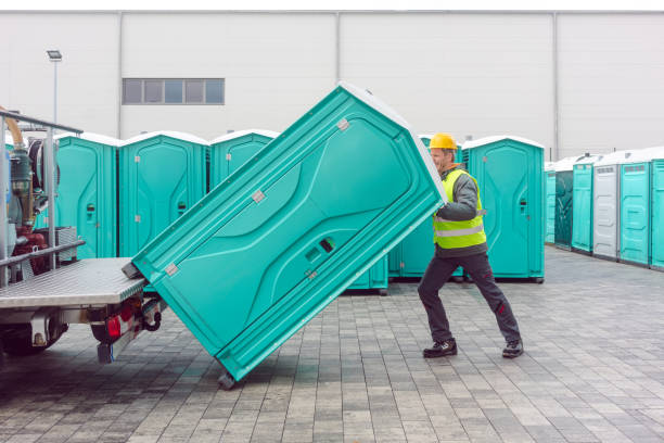Portable Toilet Options We Offer in Falling Waters, WV